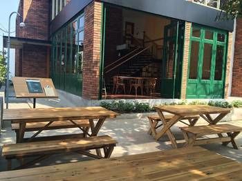 Oliver'S Hostelry Bandung Exterior photo